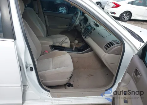 2004 Toyota Camry Le V6 из США, поврежденный, VIN 4T1BF32K34U063126